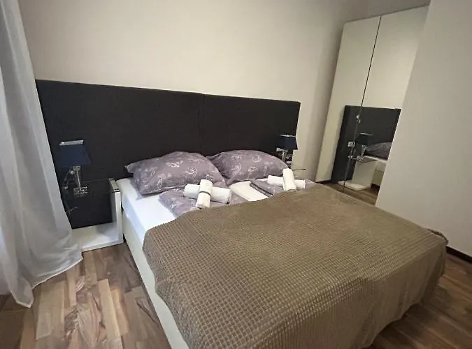 Cozy Center *